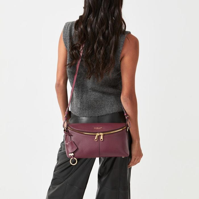  London Baylis Road 2.0, Medium Ziptop Crossbody