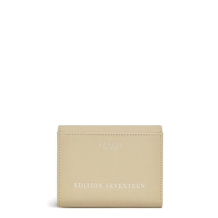  London Book Street, Small Flapover Purse