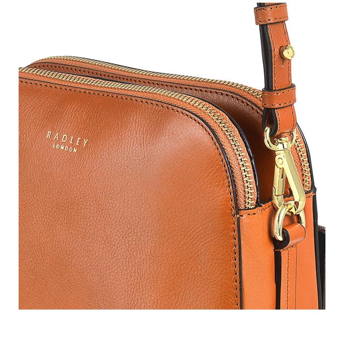  London Dukes Place, Medium Zip-Top Cross Body