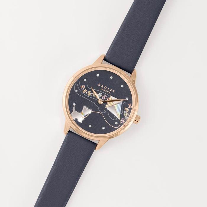  London Essex Road Responsib, Sustainable Leather Strap Watch