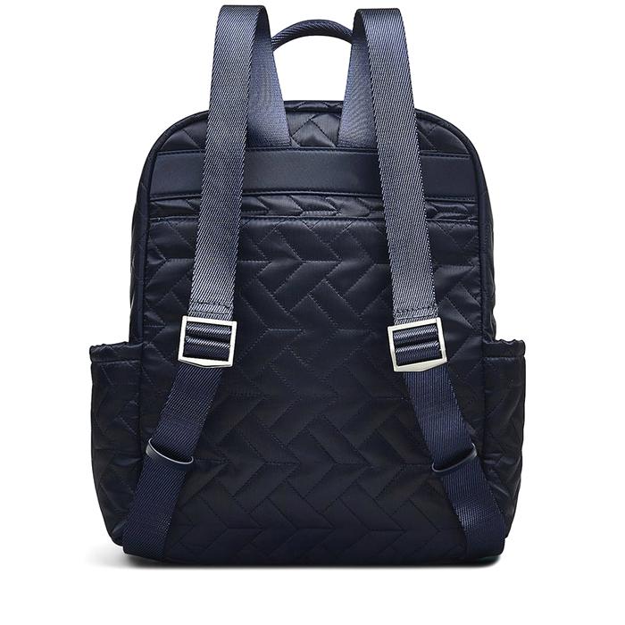  London Finsbury Park - Quilt, Medium Zip-Top Backpack