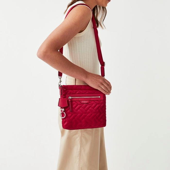  London Finsbury Park - Quilt, Small Ziptop Crossbody