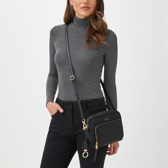  London Finsbury Park, Small Zip-Top Cross Body Bag