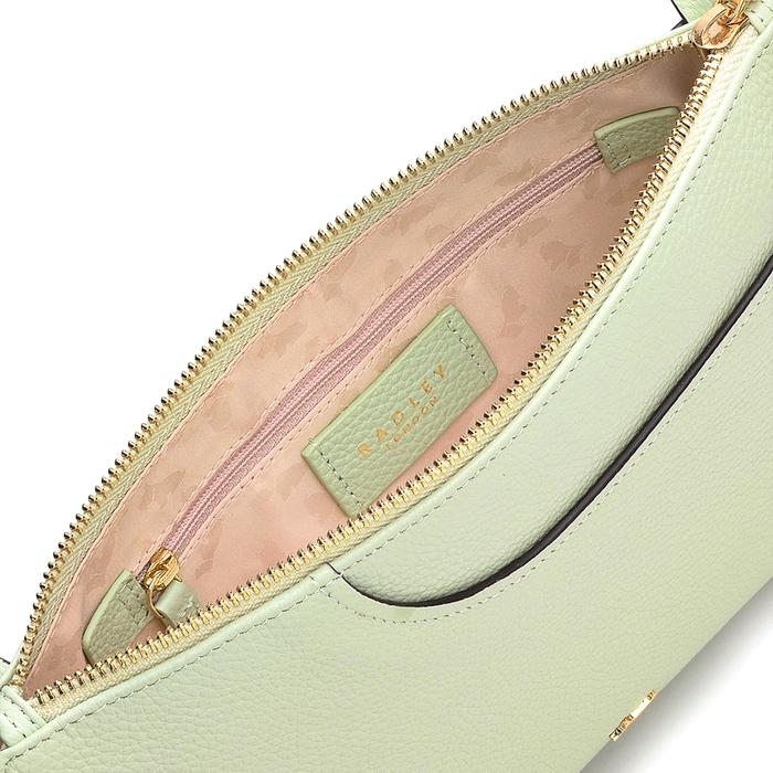  London Pockets Soft, Medium Zip-Top Cross Body