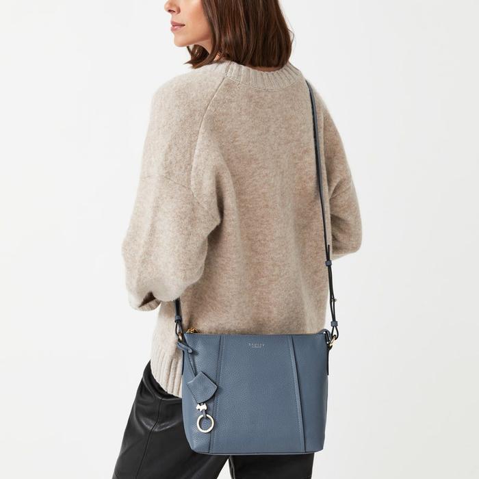  London Wood Street 2.0, Medium Zip-Top Cross Body Bag